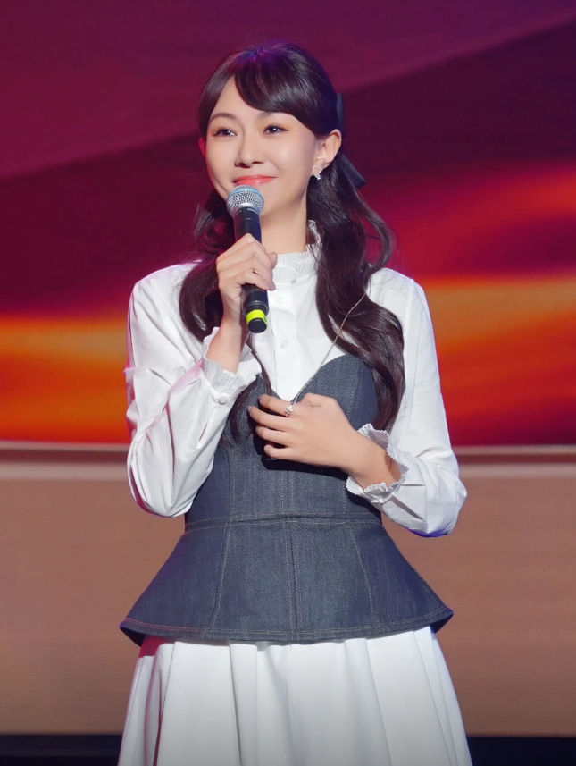 2026卓依婷“穿过日月的歌谣”巡回演唱会汕头站 2026卓依婷“穿过日月的歌谣”巡回演唱会汕头站