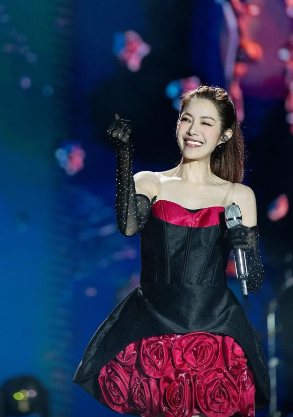 2026徐怀钰无锡演唱会（时间+地点+票价）