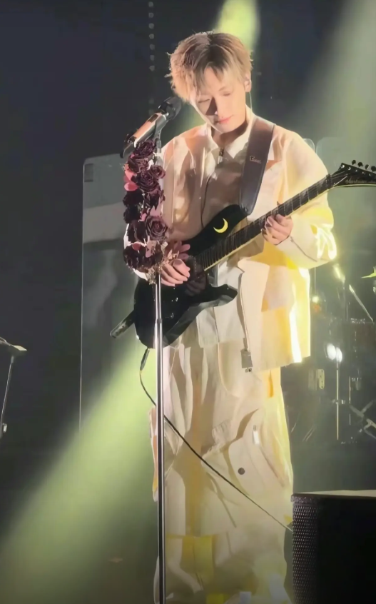 2026郑润泽武汉演唱会门票价格+时间地点+全攻略