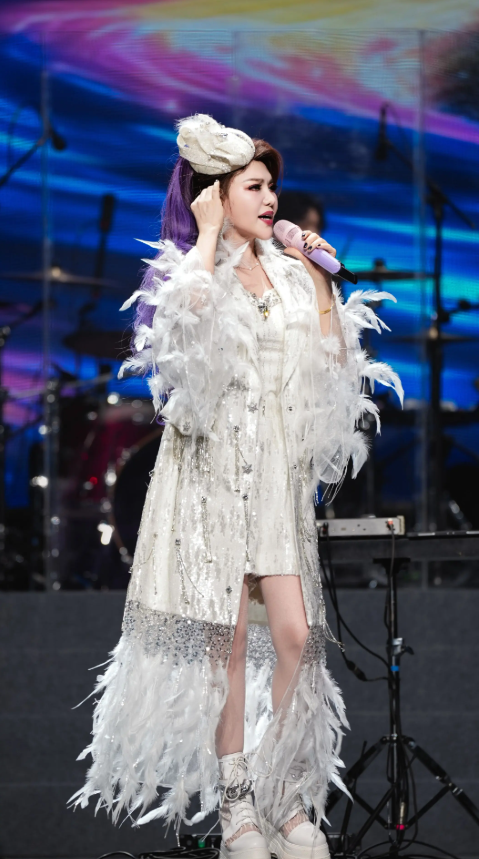 2026内蒙古文化活动季-乌兰图雅花开四季呼和浩特站演唱会 2026内蒙古文化活动季-乌兰图雅花开四季呼和浩特站演唱会