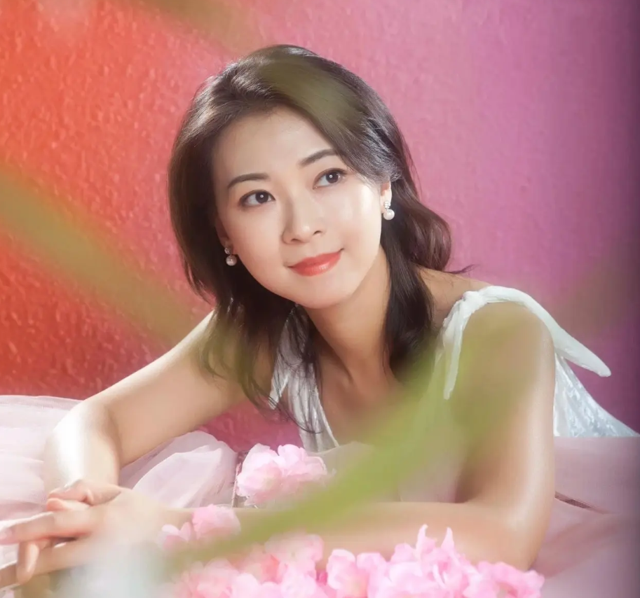 2026《我只在乎你》一一陈佳 邓丽君经典金曲专场演唱会-呼和浩特站