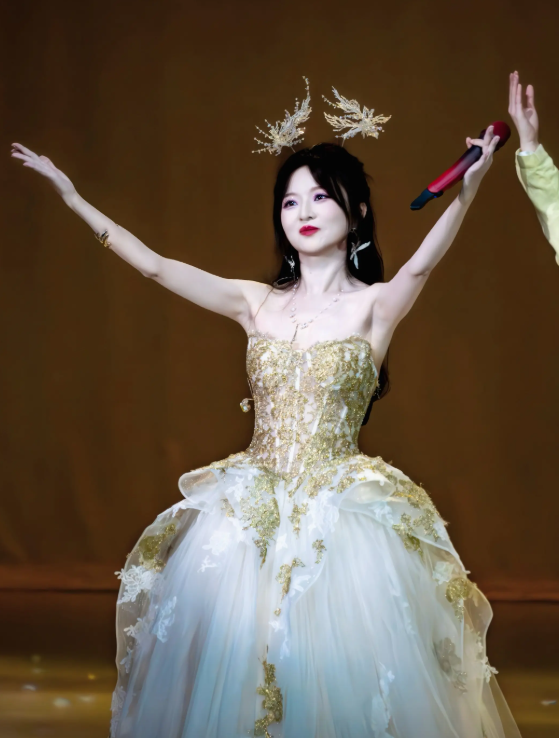 2026黄诗扶「入梦」音乐幕剧-北京站 2026黄诗扶「入梦」音乐幕剧-北京站