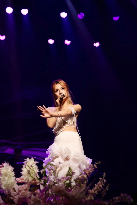 2026张叶蕾西安“恋爱脑康复中心”巡回演唱会门票价格+时间地点+全攻略