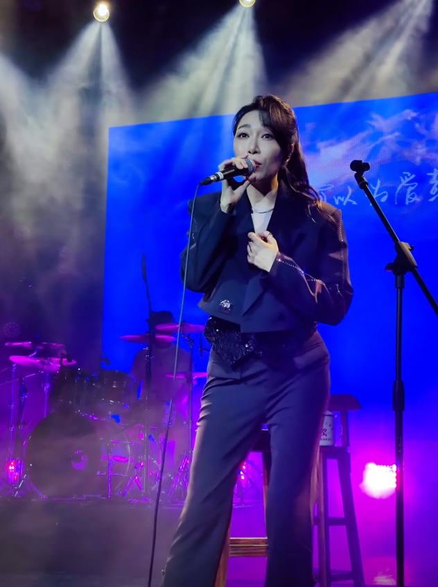 2026 金池青岛 “热爱且擅长” 演唱会地点、时间、演出一览 2026 金池青岛 “热爱且擅长” 演唱会地点、时间、演出一览