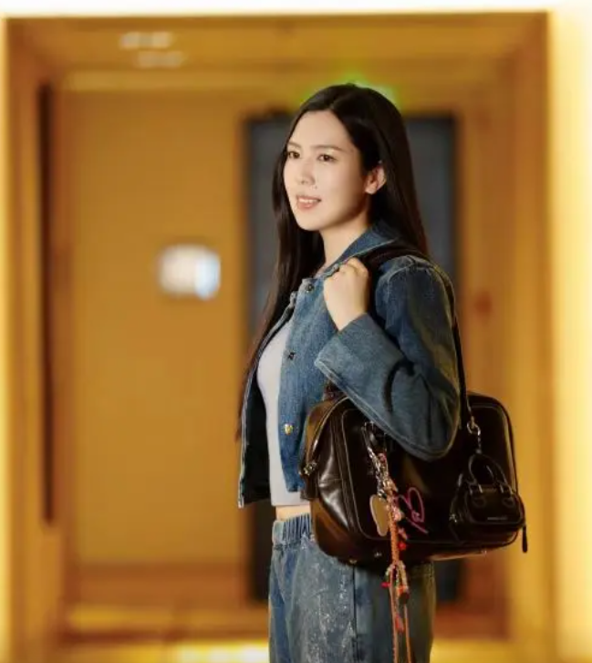 2026唐香玉《糖》成都单口喜剧专场（周日）门票价格+时间地点+全攻略