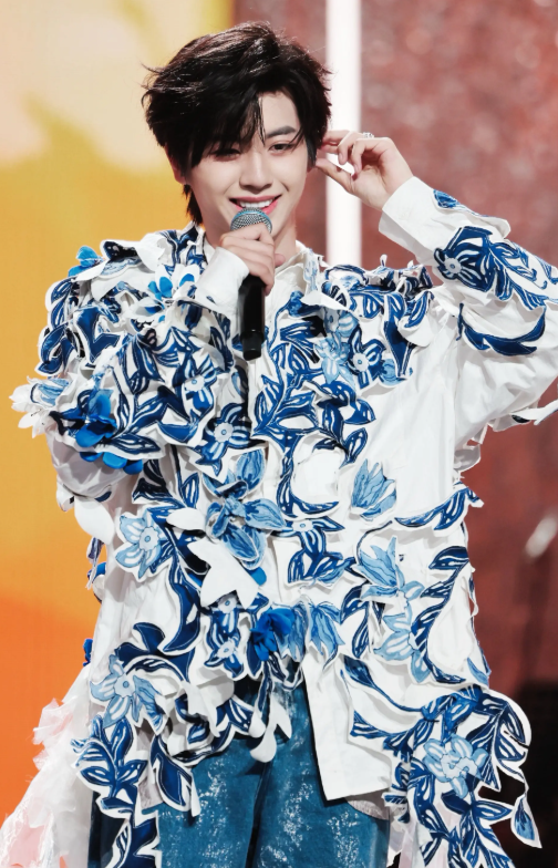 2026黄誉博《梦寐·莫名其妙大陆》演唱会-武汉站