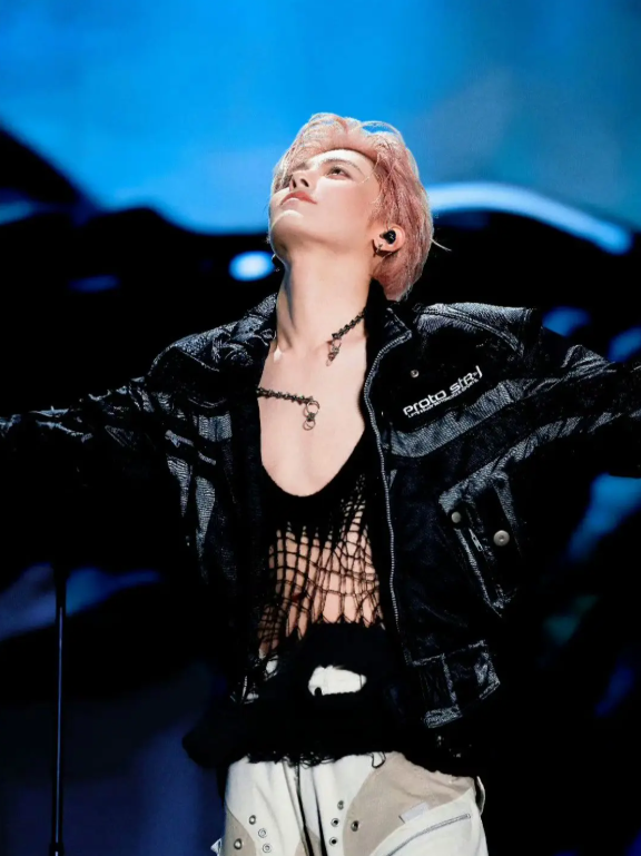 2026侯明昊《属于我们的…》巡回演唱会-南京站 2026侯明昊《属于我们的…》巡回演唱会-南京站