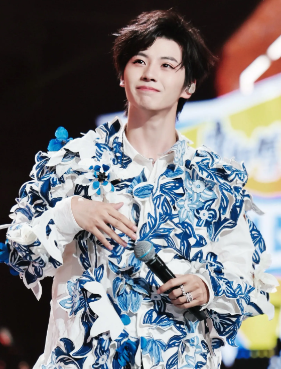 2026黄誉博《梦寐·莫名其妙大陆》演唱会-武汉站