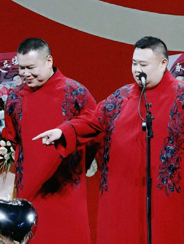 2026“三十而立·岁月流金”德云社成立三十周年系列演出之岳云鹏·孙越相声专场-宁波站