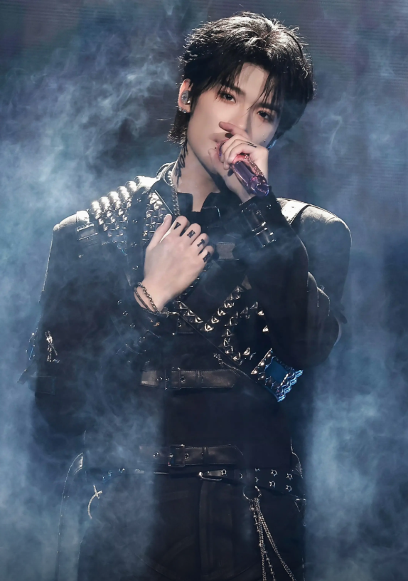 2026张峻豪成都演唱会（时间+地点+票价）