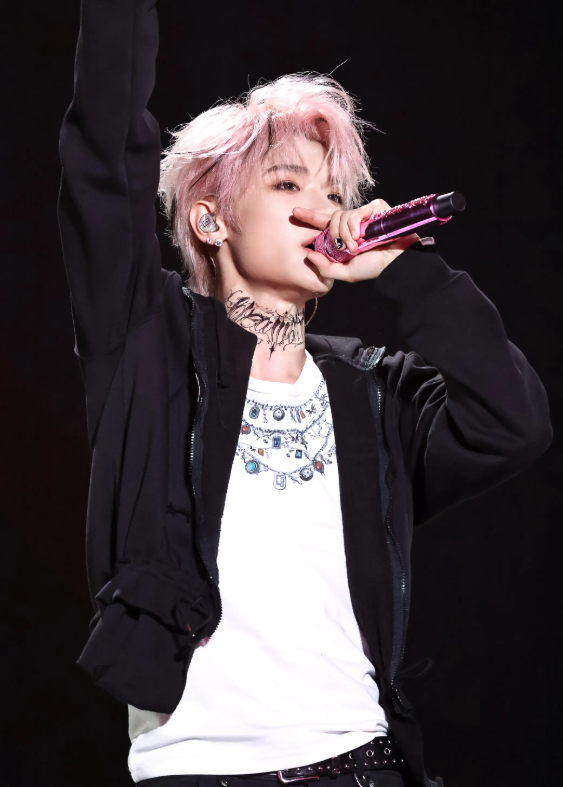 2026张峻豪《ONE MORE HOUR（SHUN令时）》 个人演唱会-成都站