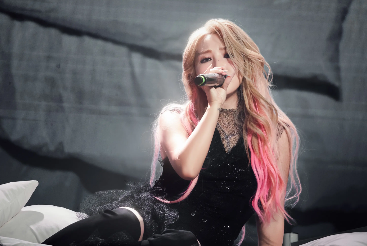 2026何洁「底色」巡回演唱会杭州站