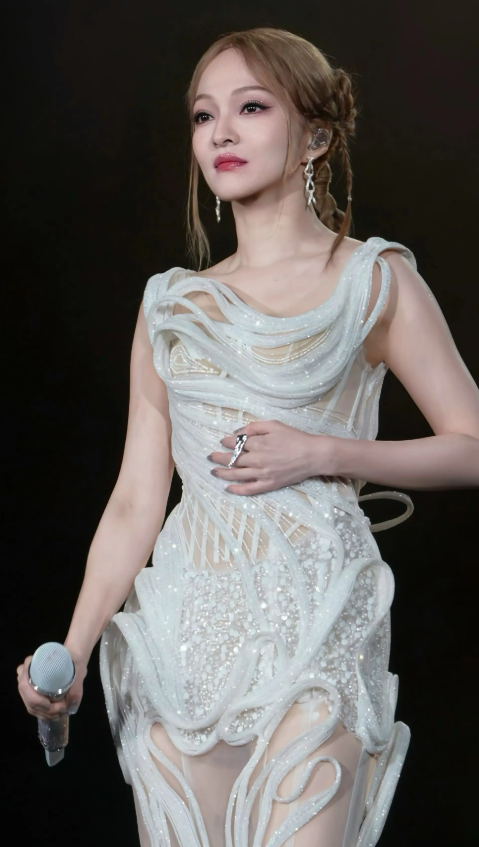 2026张韶涵玩家巡回演唱会-滁州站