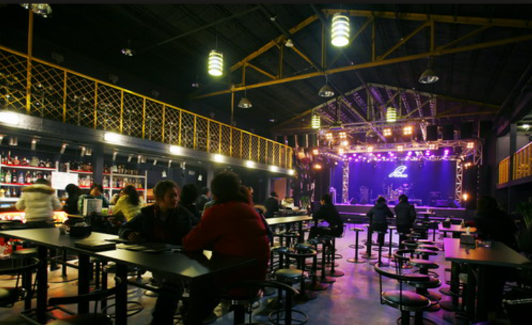 麻雀瓦舍(MAKO LiveHouse)