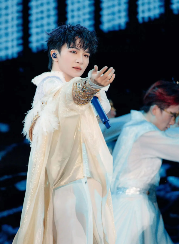 2026周深「深深的」巡回演唱会-呼和浩特站