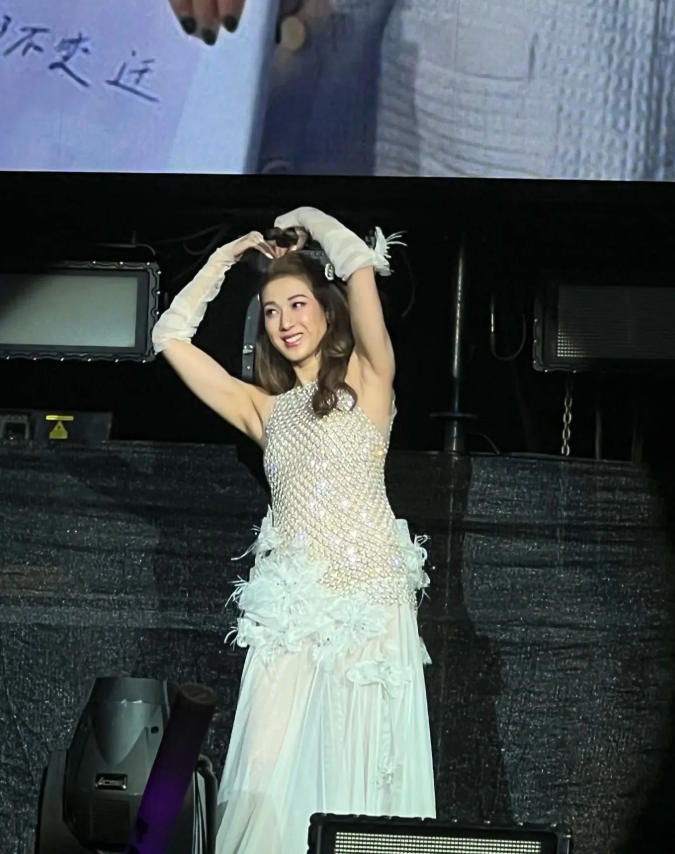 2026钟嘉欣Remember『记得』巡回演唱会—汕尾站