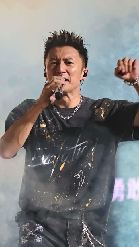 2026谢霆锋郑州演唱会（时间+地点+票价）信息一览