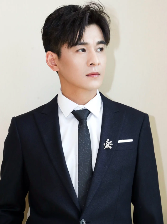 2026朱洁静、乔振宇主演 话剧《倾城之恋》 五周年特别版（武汉站）