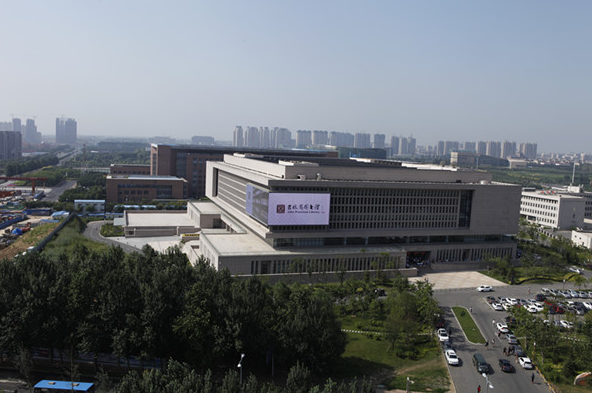 吉林省图书馆(南侧B1号门)场馆图片