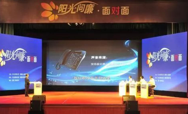 资阳好莱坞会演中心场馆图片