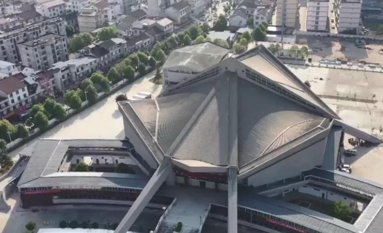 汉中市体育运动中心场馆图片