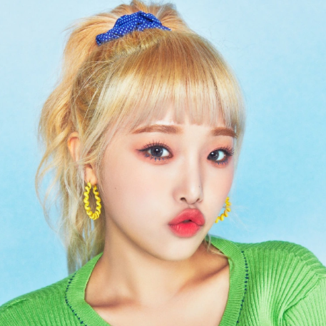 崔叡娜（Yena)