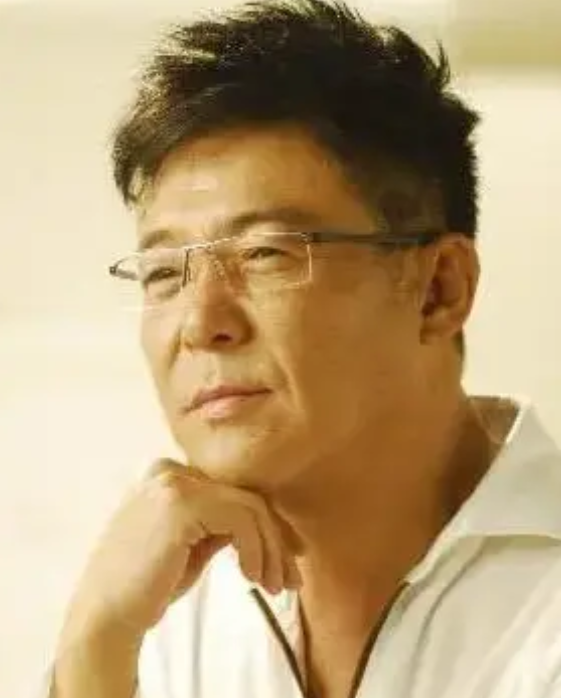 2026姜育恒「再回首·我心依旧」巡回演唱会—深圳站 2026姜育恒「再回首·我心依旧」巡回演唱会—深圳站