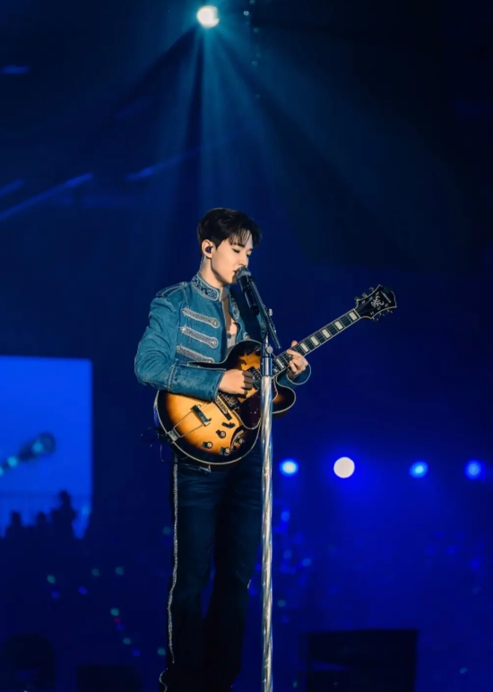 2026HENRY刘宪华 ENJOY THE SHOW 华丽宪场世界巡回演唱会 - 中国澳门站