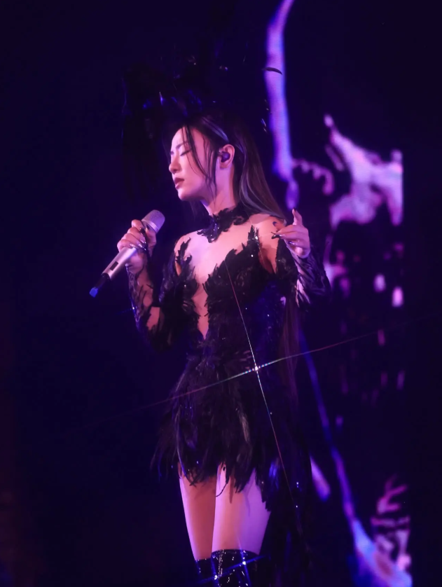 2026丁当 Della《夜游 A Night Tour》夜未眠巡迴演唱会-上海站